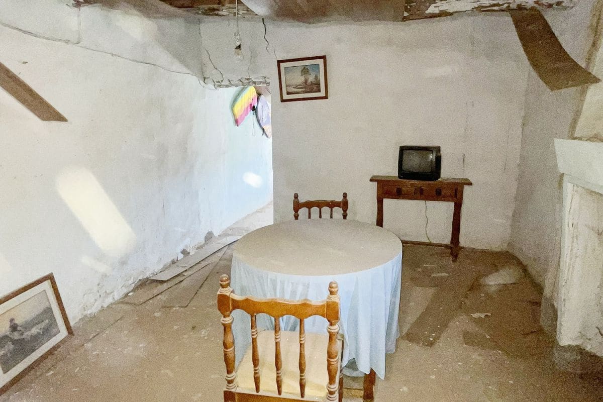 4 soveværelse Byhus til salg i Huercal-Overa - € 66.500 (Ref: 8717033)