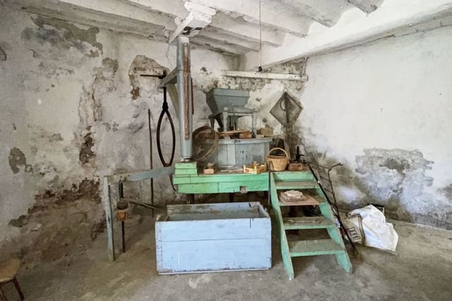 Finca/Casa di Campagna in vendita in Oria - 67.000 € (Rif: 8942084)