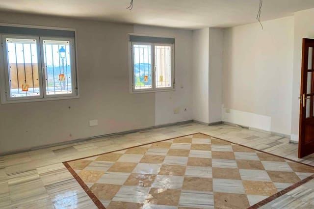 4 soveværelse Villa til salg i Oria med garage - € 176.000 (Ref: 8942085)