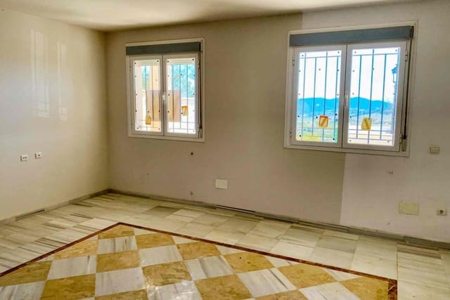 4 soveværelse Villa til salg i Oria med garage - € 176.000 (Ref: 8942085)