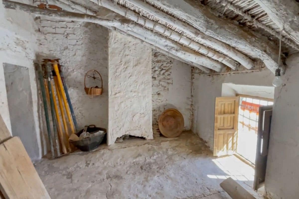 5 soveværelse Byhus til salg i Albox - € 75.000 (Ref: 9126999)