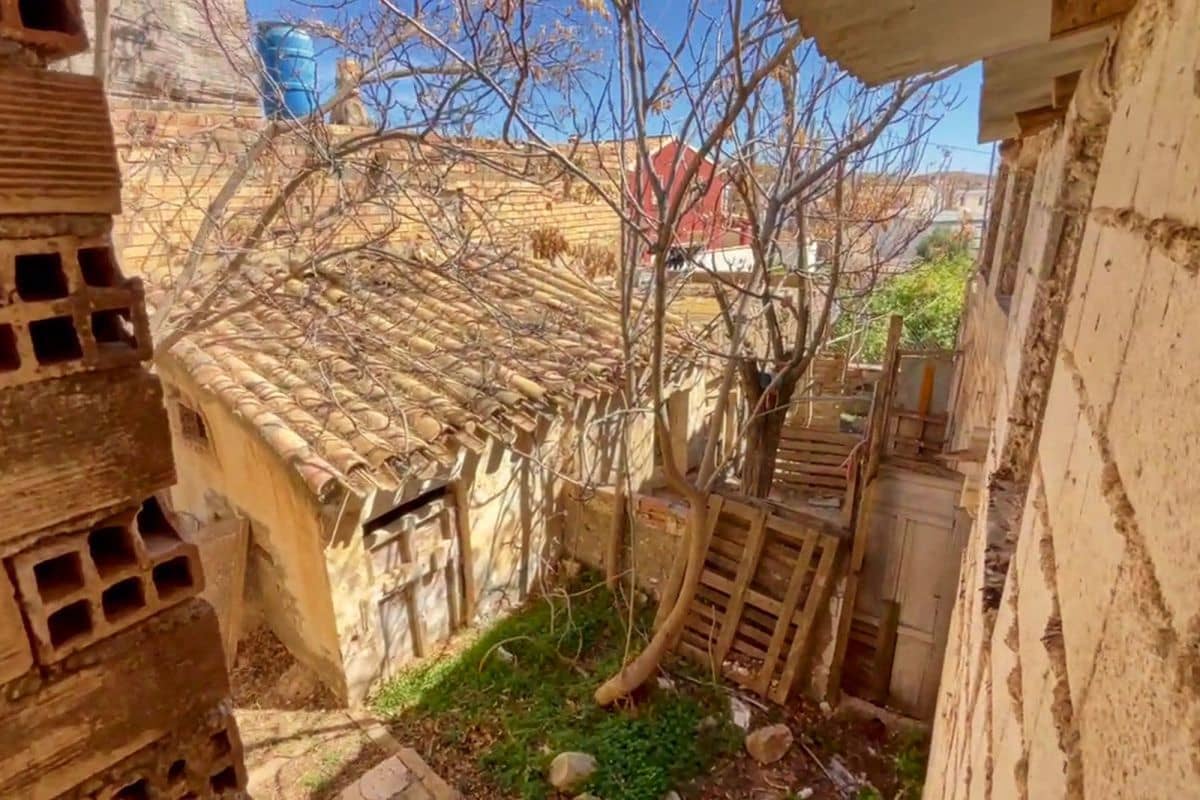 5 soveværelse Byhus til salg i Albox - € 75.000 (Ref: 9126999)