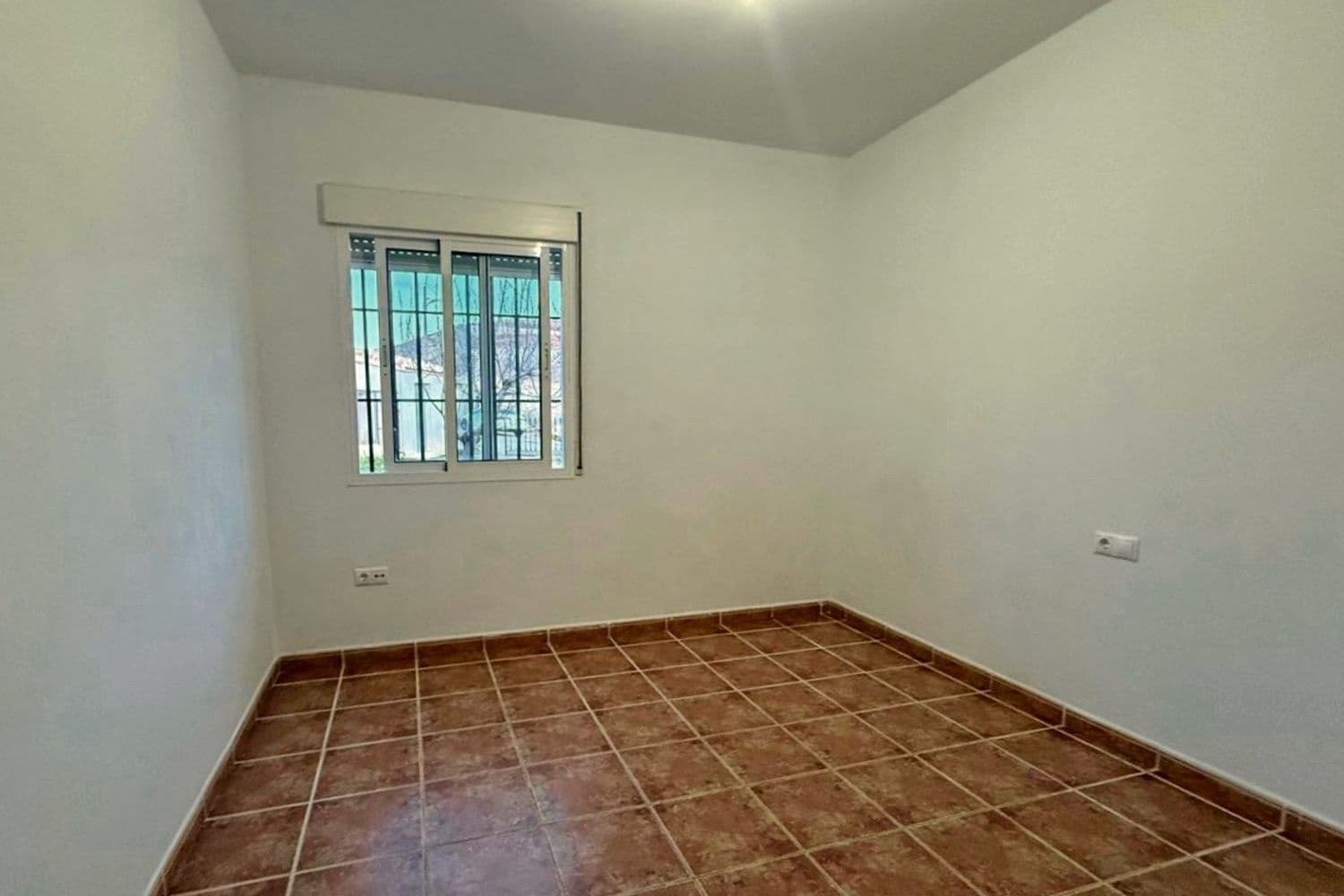 3 makuuhuone Huvila myytävänä paikassa Lubrin - 115 000 € (Ref: 9598693)