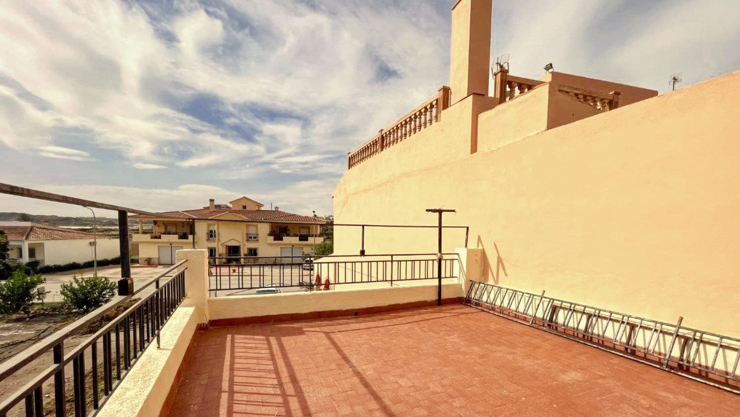 5 soveværelse Byhus til salg i Cuevas del Almanzora - € 113.000 (Ref: 9604661)