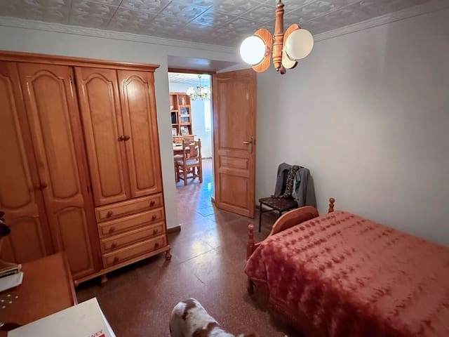 6 soverom Hus til salgs i Oria - € 143 000 (Ref: 9819993)