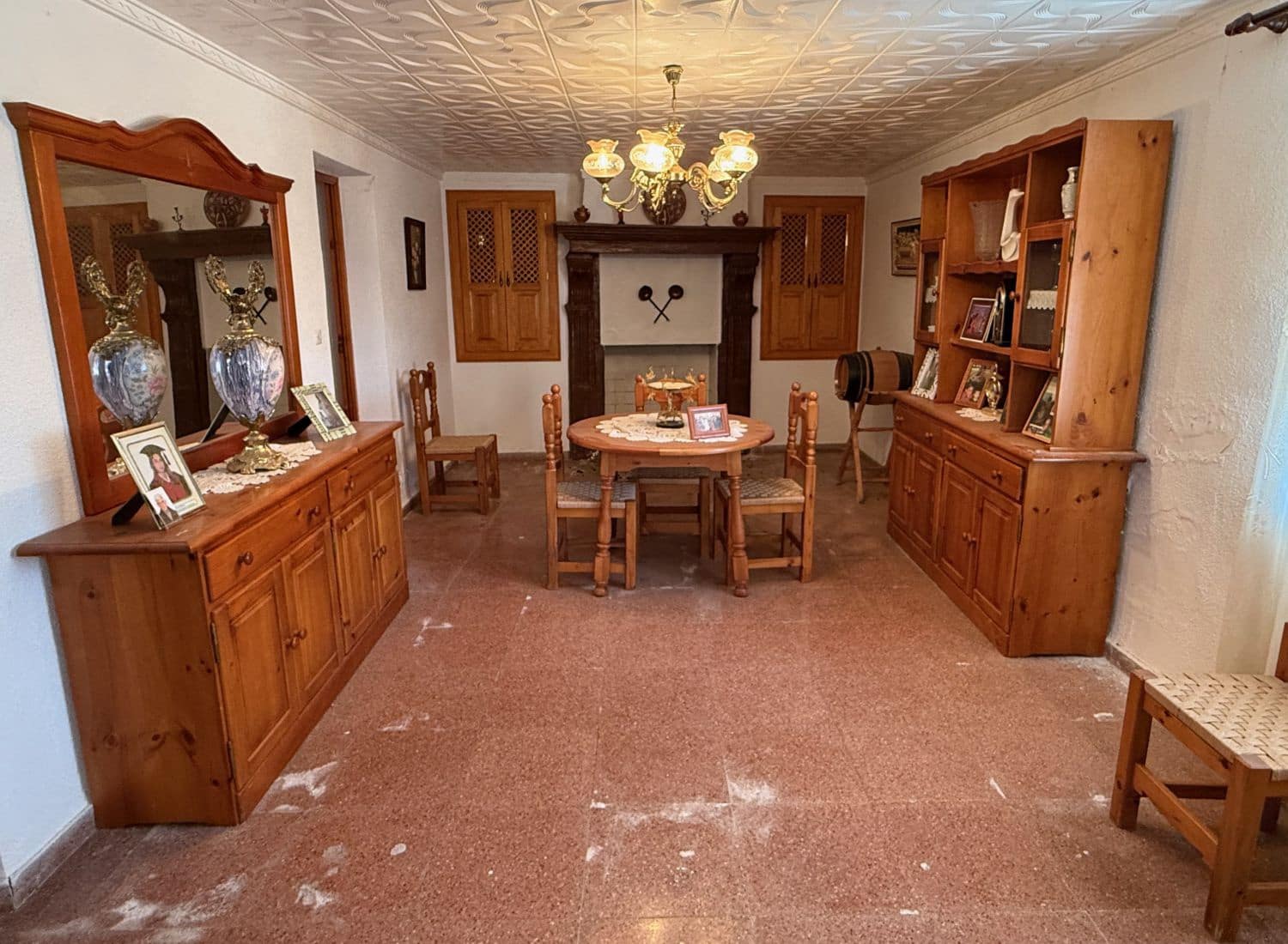 6 soverom Hus til salgs i Oria - € 143 000 (Ref: 9819993)