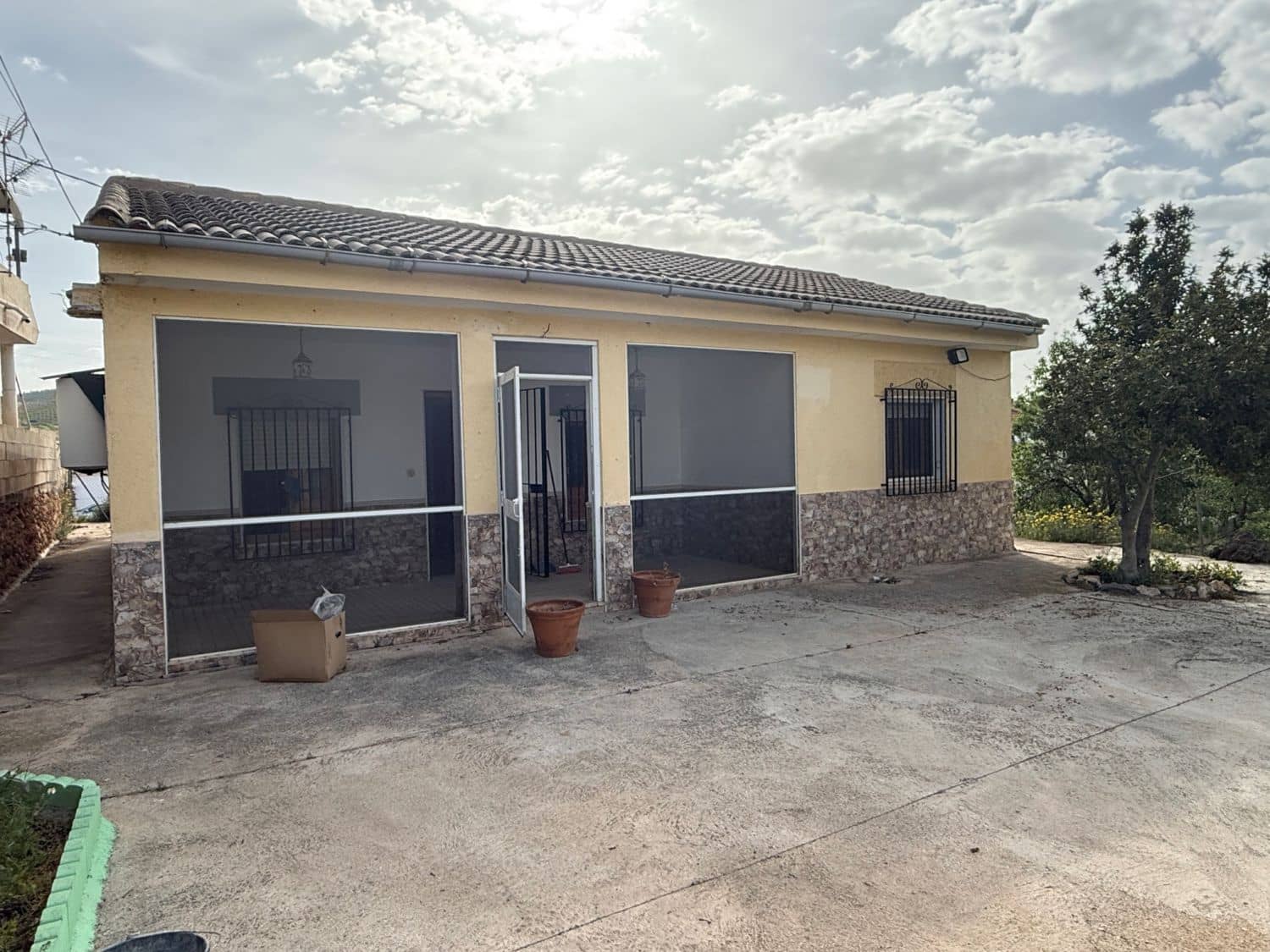 2 bedroom Villa for sale in Oria - € 125,000 (Ref: 9830852)