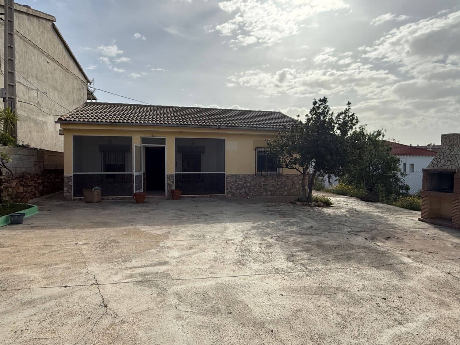 2 bedroom Villa for sale in Oria - € 125,000 (Ref: 9830852)
