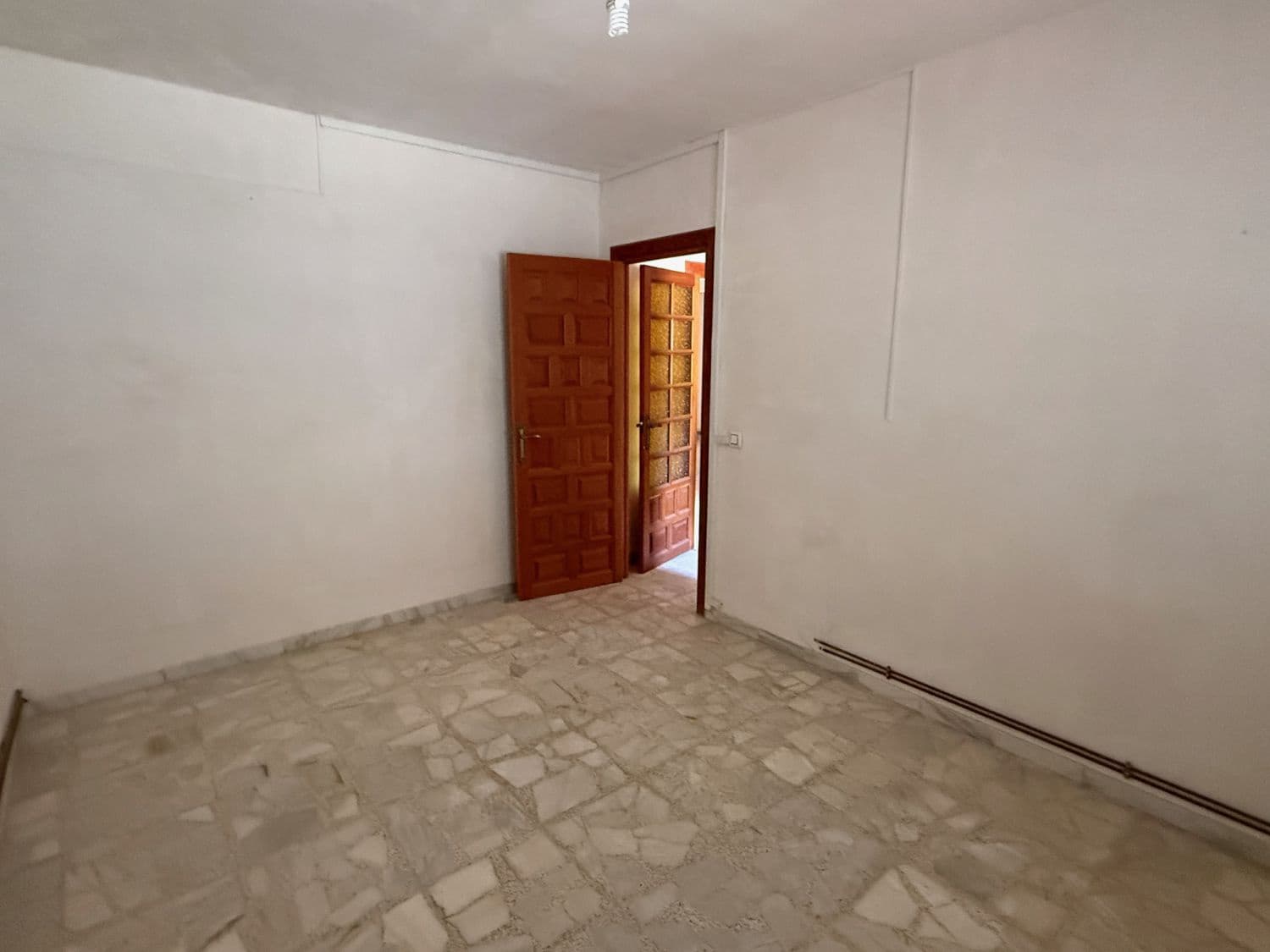 4 sovrum Hus till salu i Oria med garage - 163 000 € (Ref: 9830853)