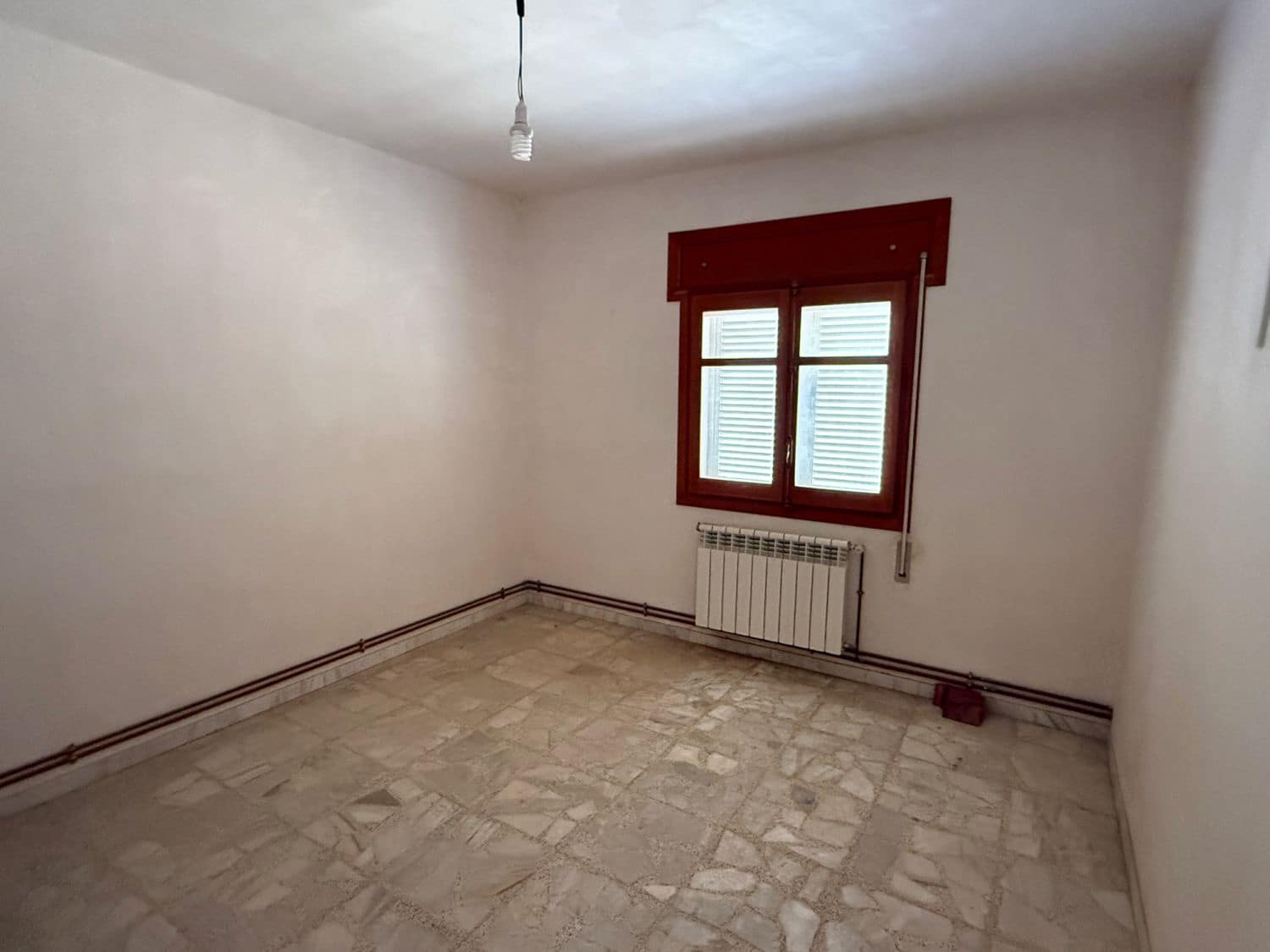 4 sovrum Hus till salu i Oria med garage - 163 000 € (Ref: 9830853)