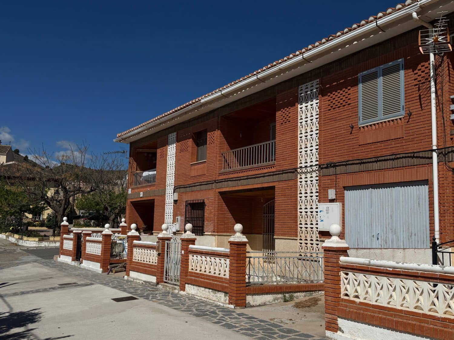 4 sovrum Hus till salu i Oria med garage - 163 000 € (Ref: 9830853)