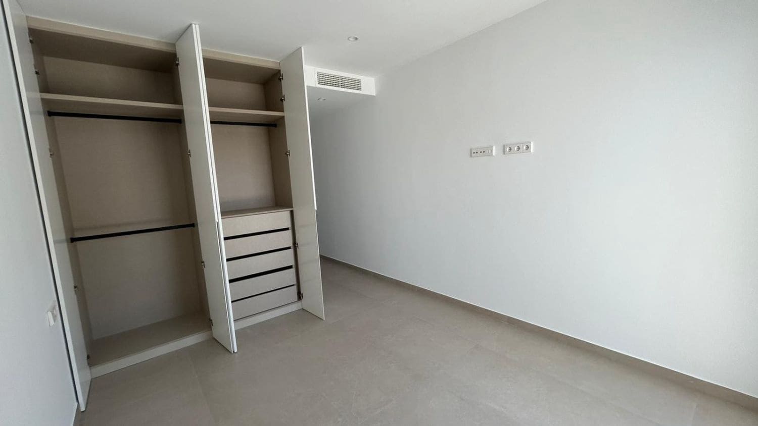 3 bedroom Villa for sale in Alhama de Murcia - € 222,900 (Ref: 9861617)