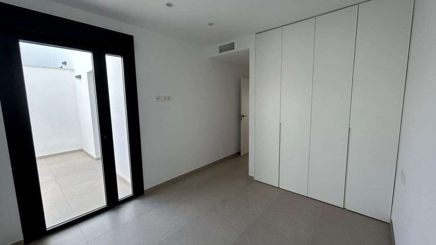 3 bedroom Villa for sale in Alhama de Murcia - € 222,900 (Ref: 9861617)
