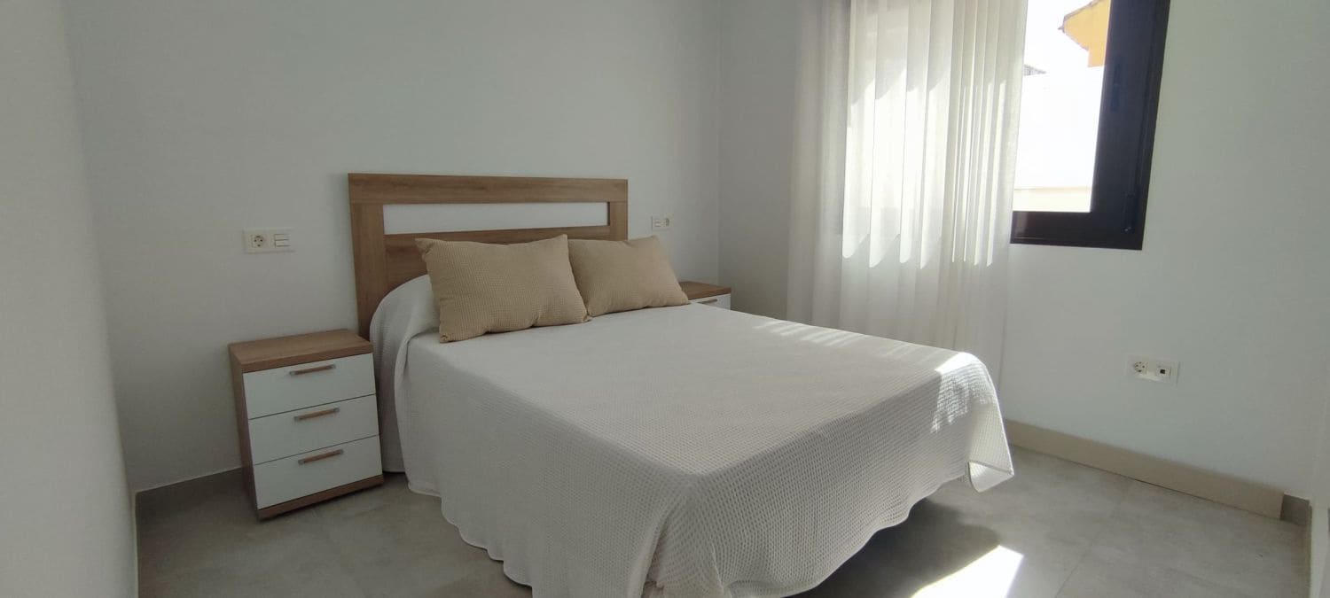 3 soveværelse Bungalow til salg i Pilar de la Horadada - € 289.900 (Ref: 9866694)
