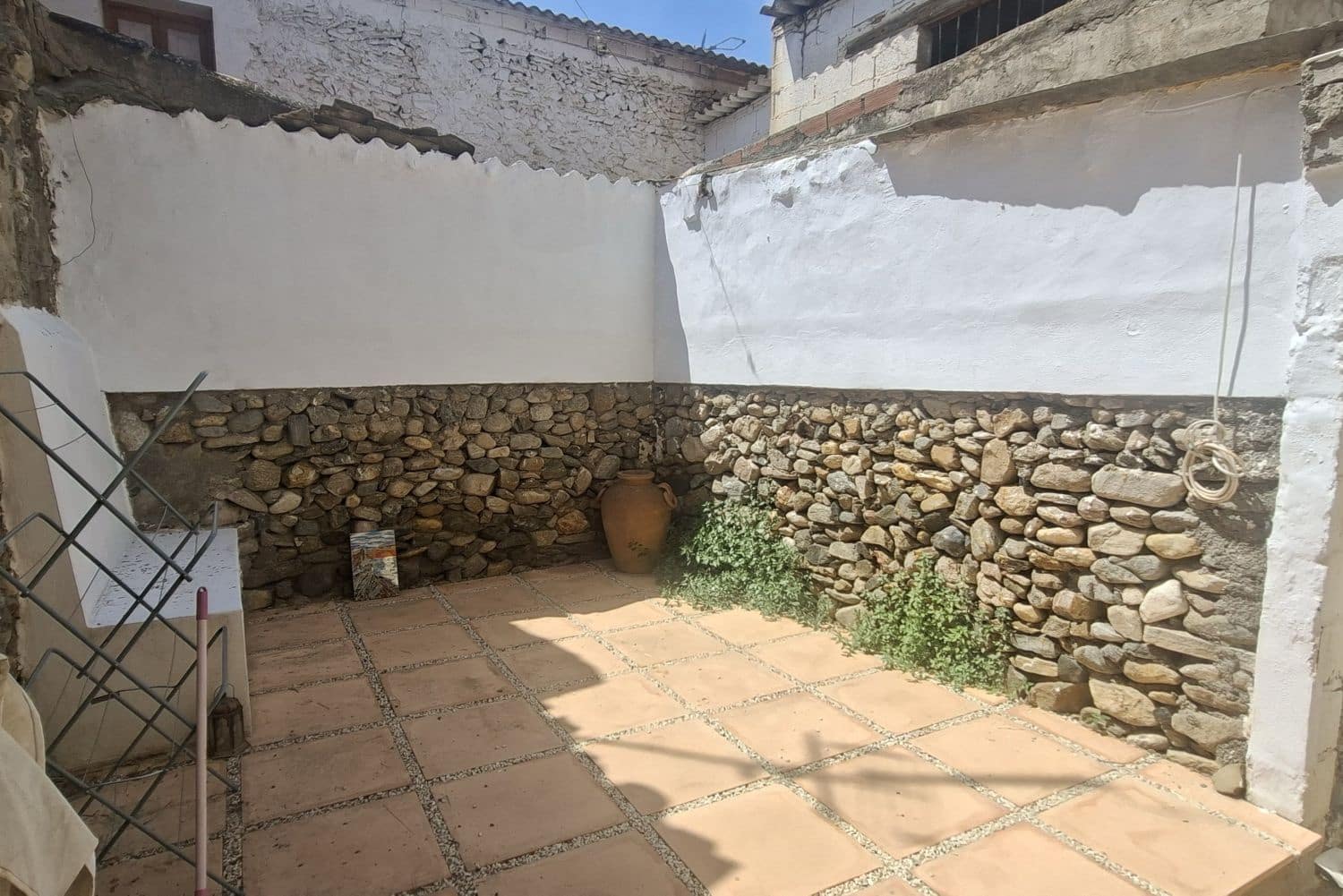5 bedroom Finca/Country House for sale in Arboleas with garage - € 264,995 (Ref: 9875766)