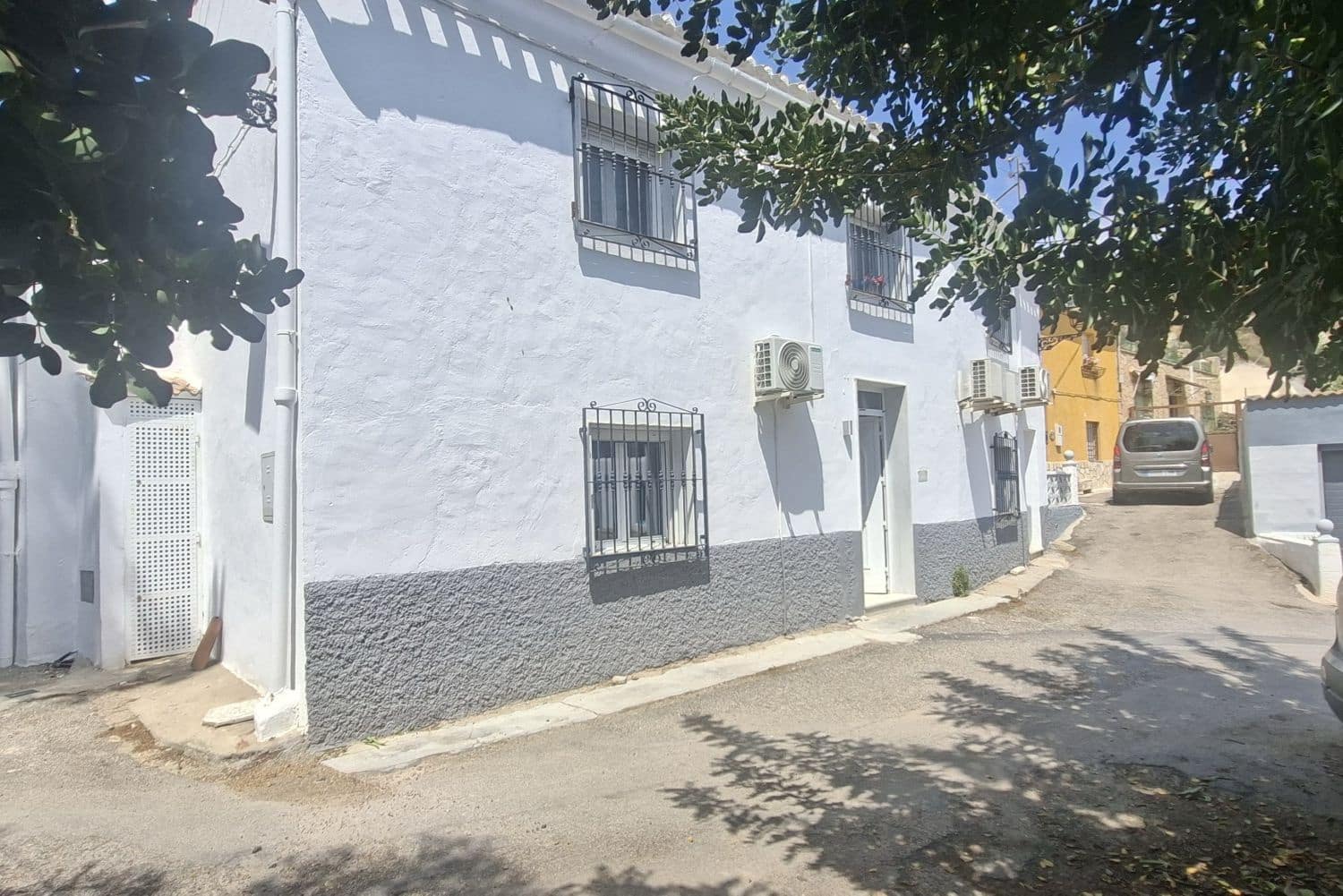 5 bedroom Finca/Country House for sale in Arboleas with garage - € 264,995 (Ref: 9875766)