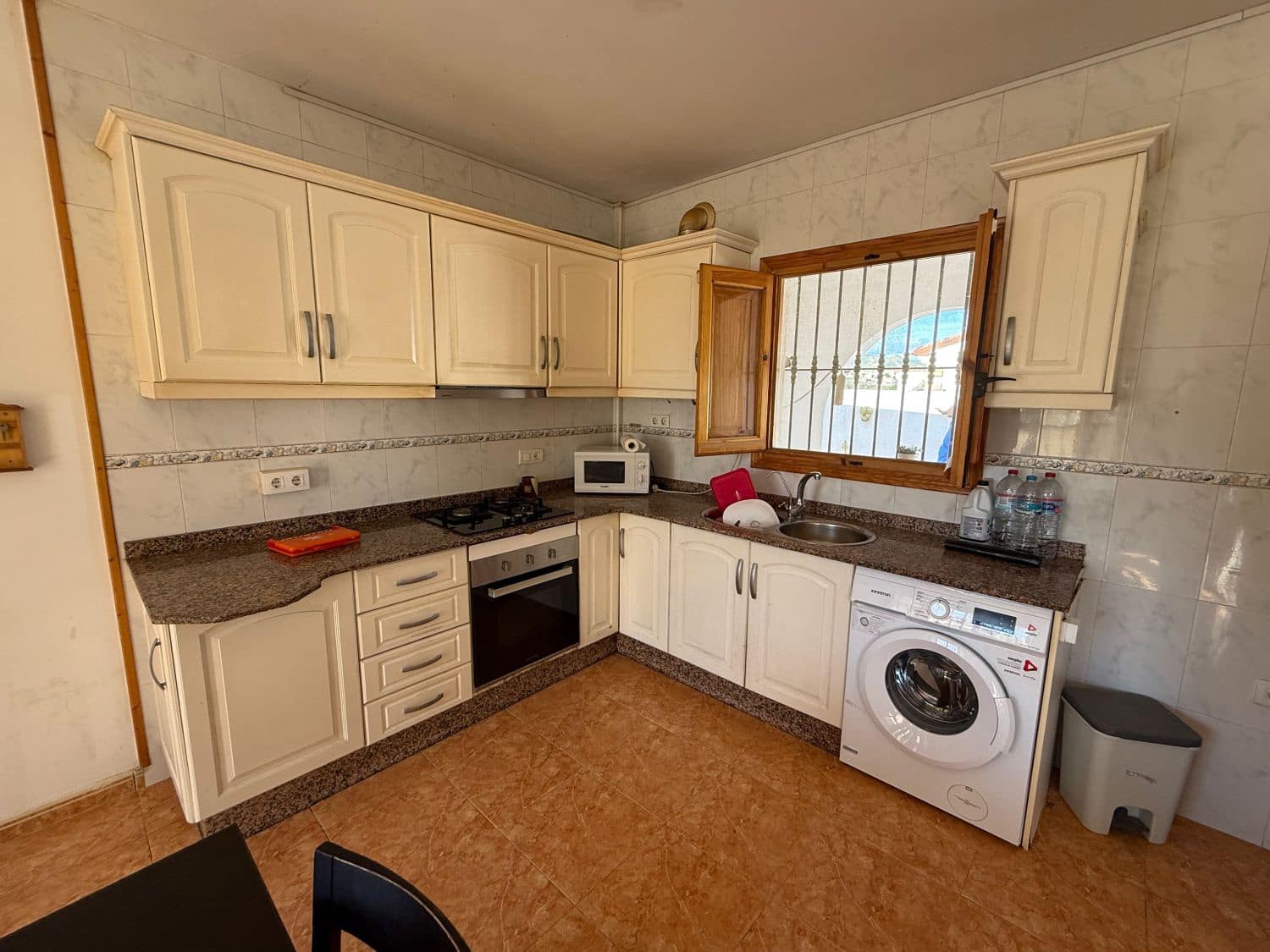4 Zimmer Villa zu verkaufen in Arboleas - 187.000 € (Ref: 9893799)