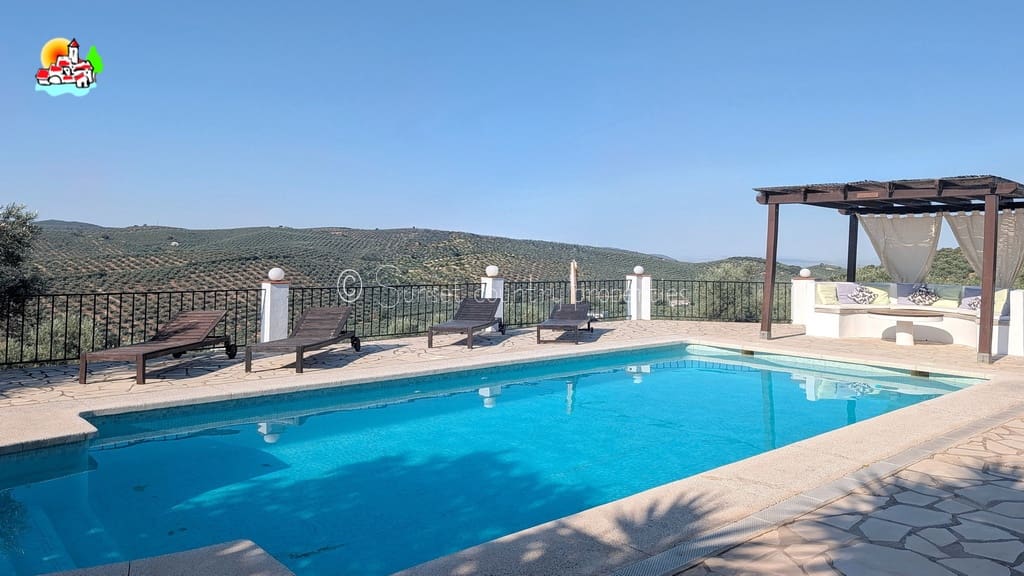 4 sypialnia Finka/Dom wiejski na sprzedaż w Iznajar z basenem garażem - 375 000 € (Ref: 10033314)