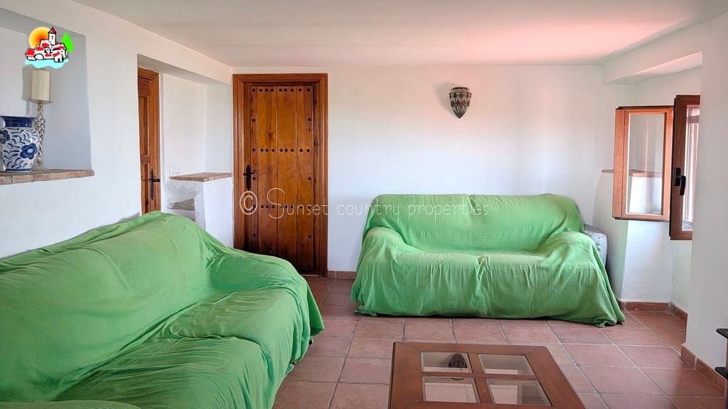5 sypialnia Finka/Dom wiejski na sprzedaż w Iznajar z basenem garażem - 445 000 € (Ref: 10033339)