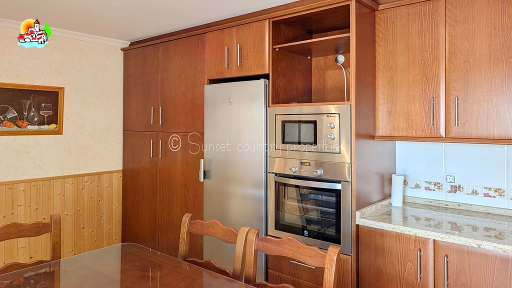 3 chambre Villa/Maison Mitoyenne à vendre à Iznajar avec garage - 252 500 € (Ref: 10033361)