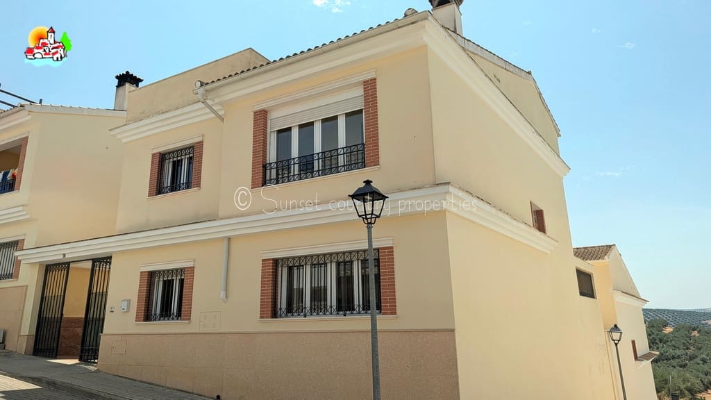 3 chambre Villa/Maison Mitoyenne à vendre à Iznajar avec garage - 252 500 € (Ref: 10033361)
