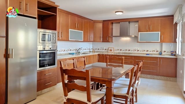 3 chambre Villa/Maison Mitoyenne à vendre à Iznájar avec garage - 252 500 € (Ref: 10033361)