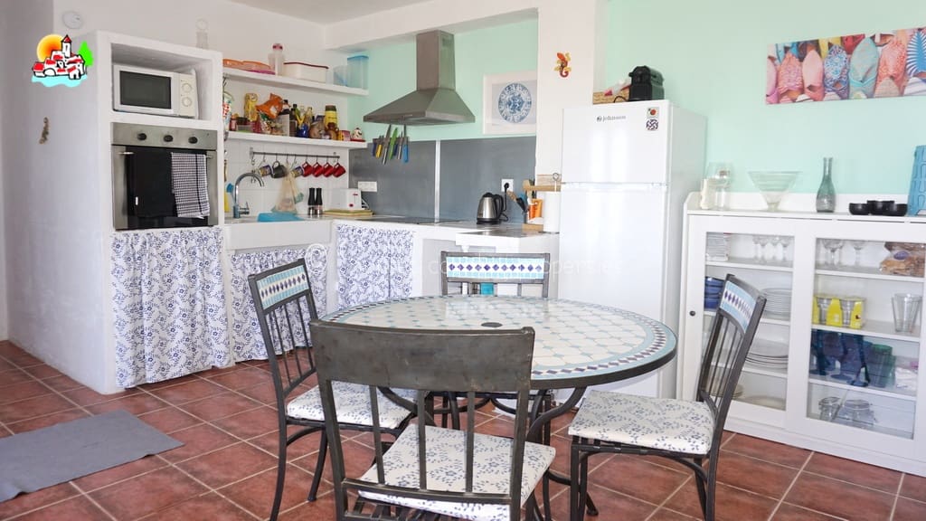6 sypialnia Finka/Dom wiejski na sprzedaż w Iznajar z basenem - 469 000 € (Ref: 10100999)