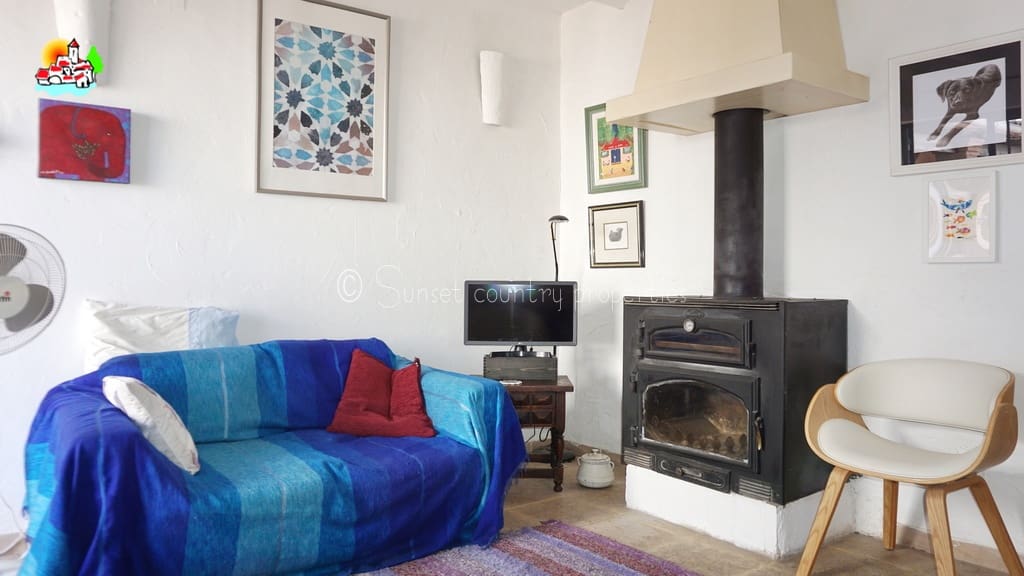 6 sypialnia Finka/Dom wiejski na sprzedaż w Iznajar z basenem - 469 000 € (Ref: 10100999)