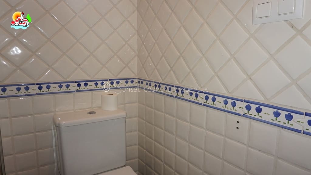 6 sypialnia Finka/Dom wiejski na sprzedaż w Iznajar z basenem - 469 000 € (Ref: 10100999)