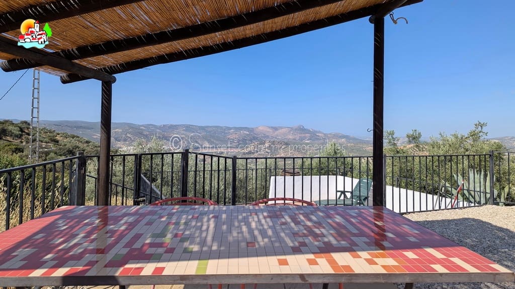 6 sypialnia Finka/Dom wiejski na sprzedaż w Iznajar z basenem - 469 000 € (Ref: 10100999)
