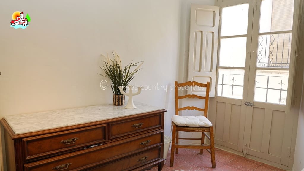 4 bedroom Townhouse for sale in Archidona - € 225,000 (Ref: 10111811)