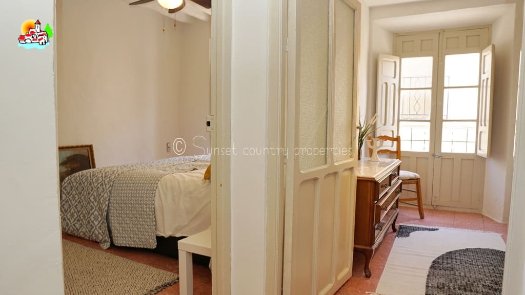 4 bedroom Townhouse for sale in Archidona - € 225,000 (Ref: 10111811)