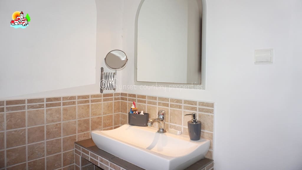 3 camera da letto Finca/Casa di Campagna in vendita in Iznajar con piscina garage - 249.950 € (Rif: 10145259)