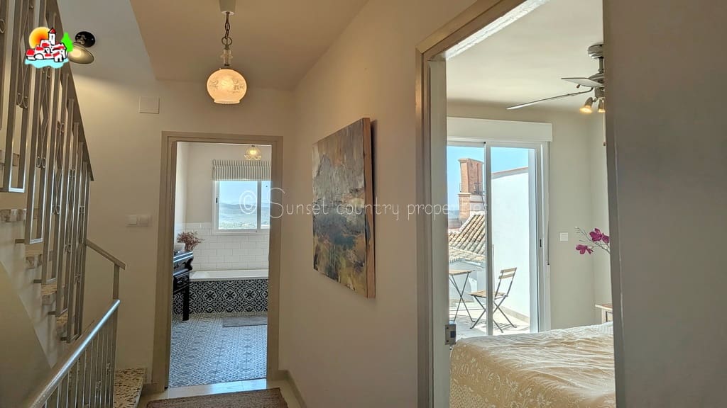 4 quarto Casa em Banda para venda em Archidona - 225 000 € (Ref: 10145263)