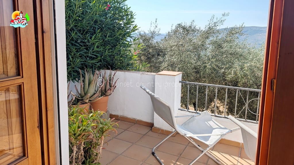 2 bedroom Townhouse for sale in El Higueral - € 159,500 (Ref: 10145264)