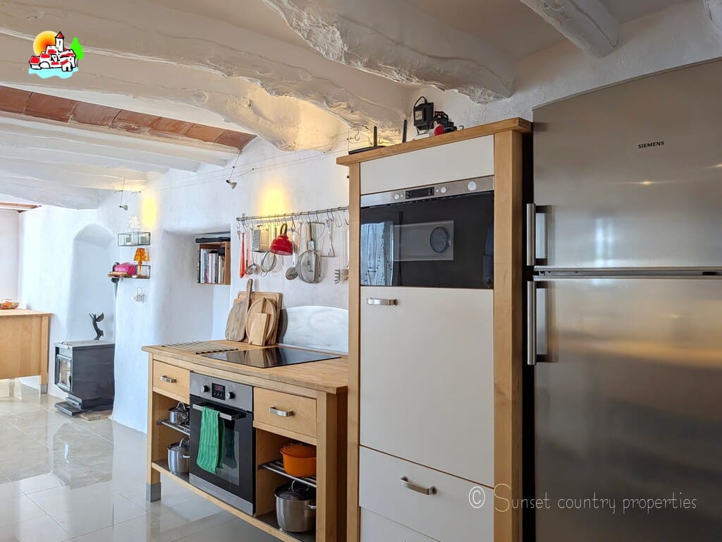 7 soverom Finca/Herregård til salgs i Ventorros de San Jose med svømmebasseng garasje - € 399 000 (Ref: 10145267)