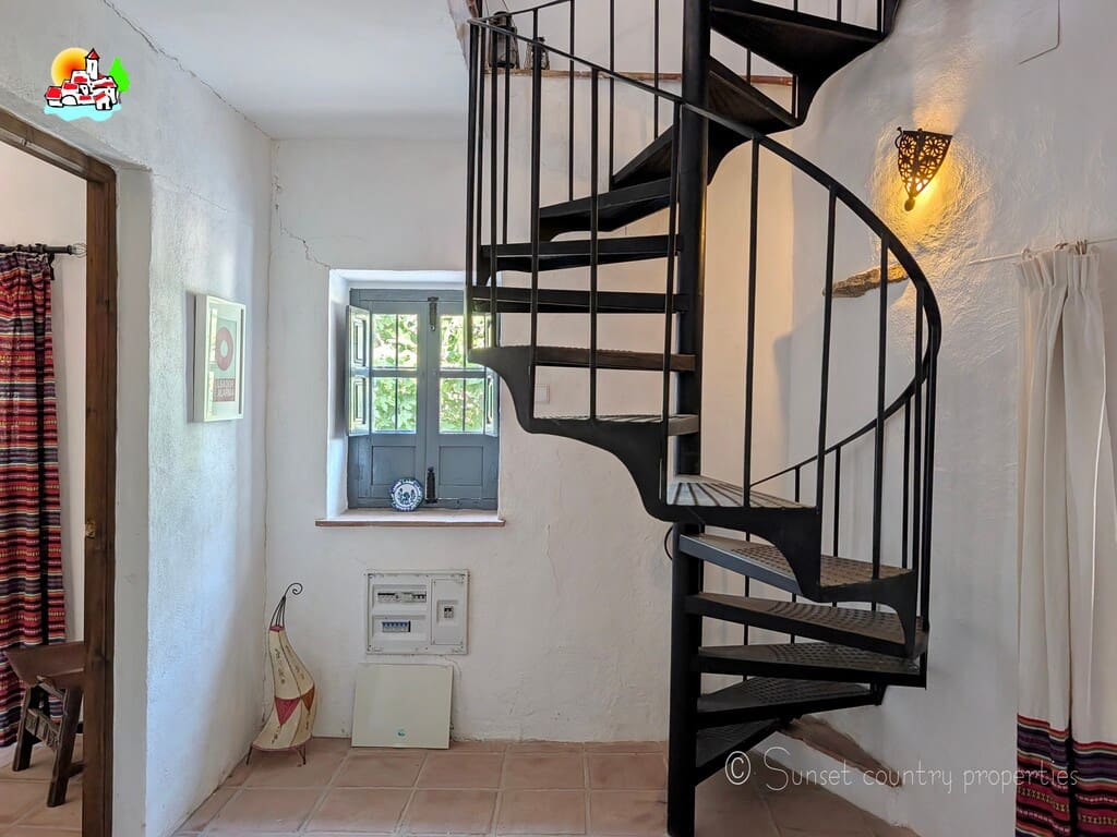 7 soverom Finca/Herregård til salgs i Ventorros de San Jose med svømmebasseng garasje - € 399 000 (Ref: 10145267)