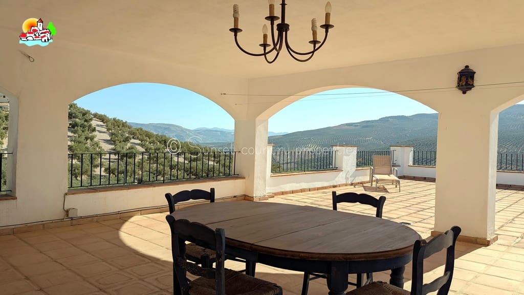 9 bedroom Guesthouse/B & B for sale in Iznajar with pool garage - € 890,000 (Ref: 10145269)