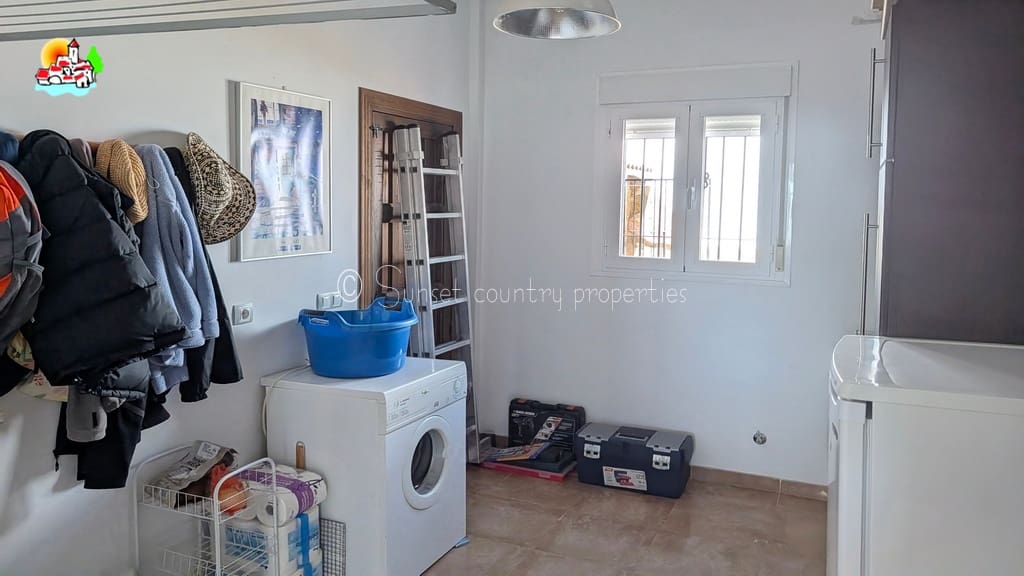 4 soverom Finca/Herregård til salgs i Ventorros de San Jose med svømmebasseng garasje - € 399 000 (Ref: 10145272)