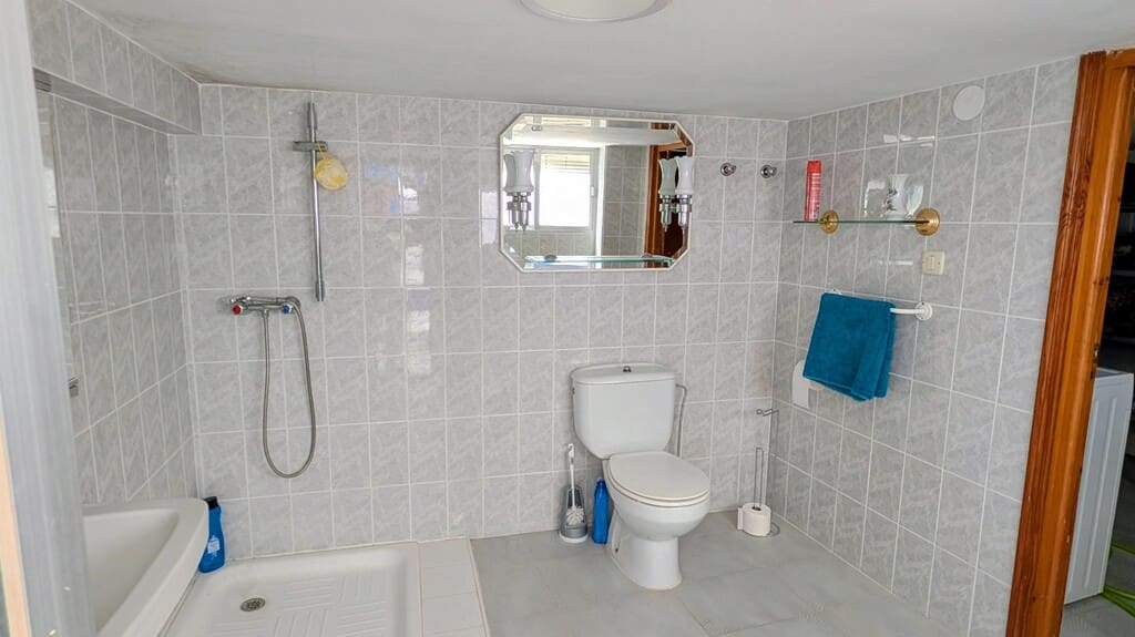 3 Zimmer Haus zu verkaufen in Rute - 94.000 € (Ref: 10145273)