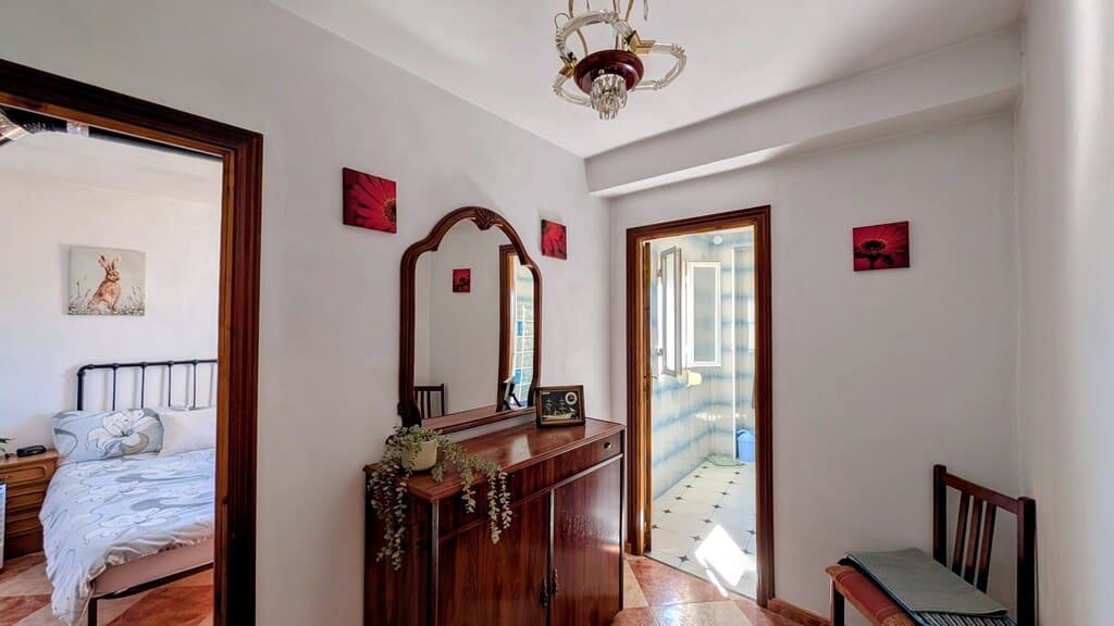 3 Zimmer Haus zu verkaufen in Rute - 94.000 € (Ref: 10145273)