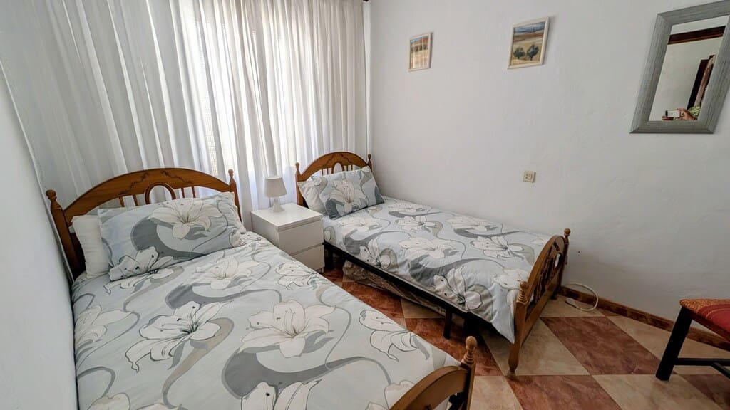 3 Zimmer Haus zu verkaufen in Rute - 94.000 € (Ref: 10145273)