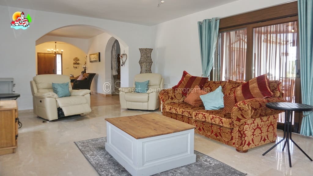 4 soverom Finca/Herregård til salgs i Fuente Camacho med svømmebasseng garasje - € 649 950 (Ref: 10145280)