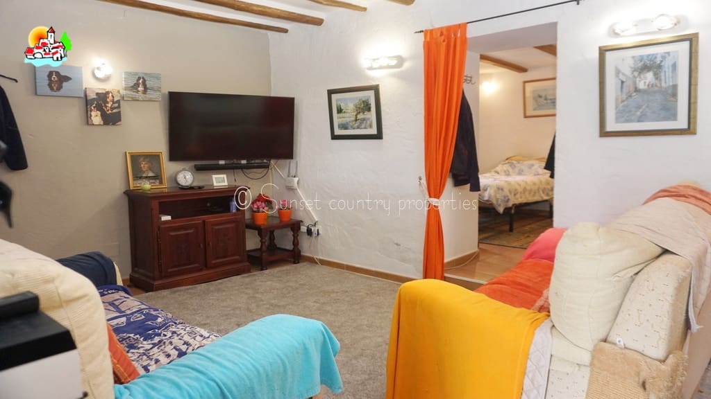 3 camera da letto Finca/Casa di Campagna in vendita in Iznajar con garage - 249.950 € (Rif: 10145283)