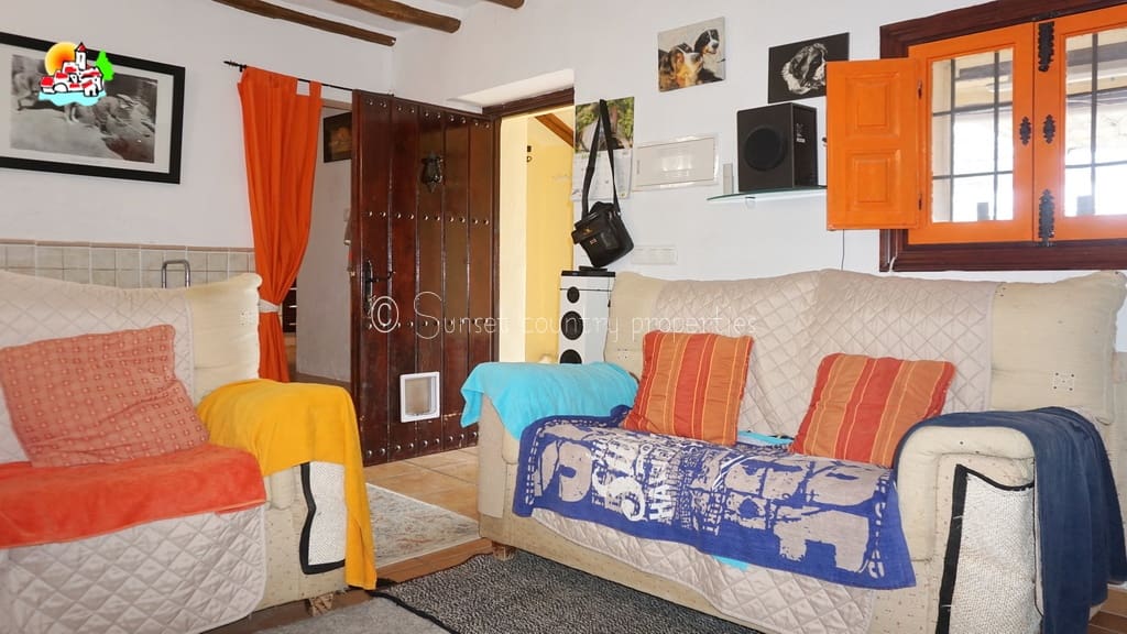 3 camera da letto Finca/Casa di Campagna in vendita in Iznajar con garage - 249.950 € (Rif: 10145283)