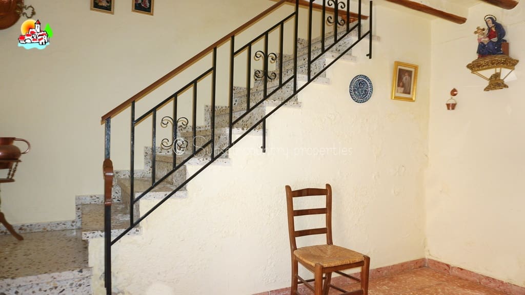 Byhus til salg i Archidona - € 145.000 (Ref: 10145284)