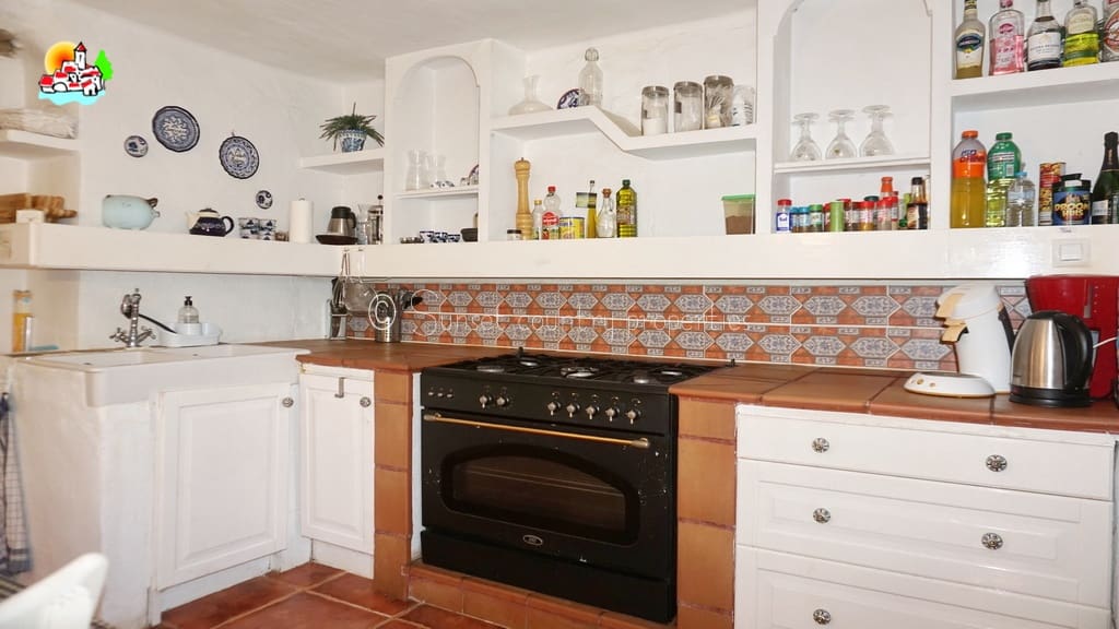 6 quarto Quinta/Casa Rural para venda em Archidona com piscina garagem - 425 000 € (Ref: 10145287)