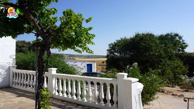 6 quarto Quinta/Casa Rural para venda em Archidona com piscina garagem - 425 000 € (Ref: 10145287)