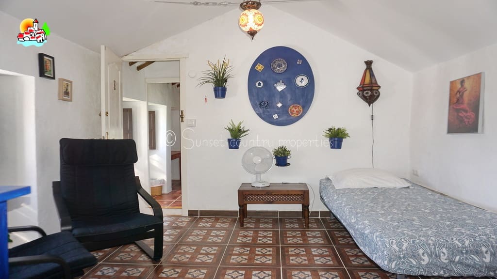 6 quarto Quinta/Casa Rural para venda em Archidona com piscina garagem - 425 000 € (Ref: 10145287)
