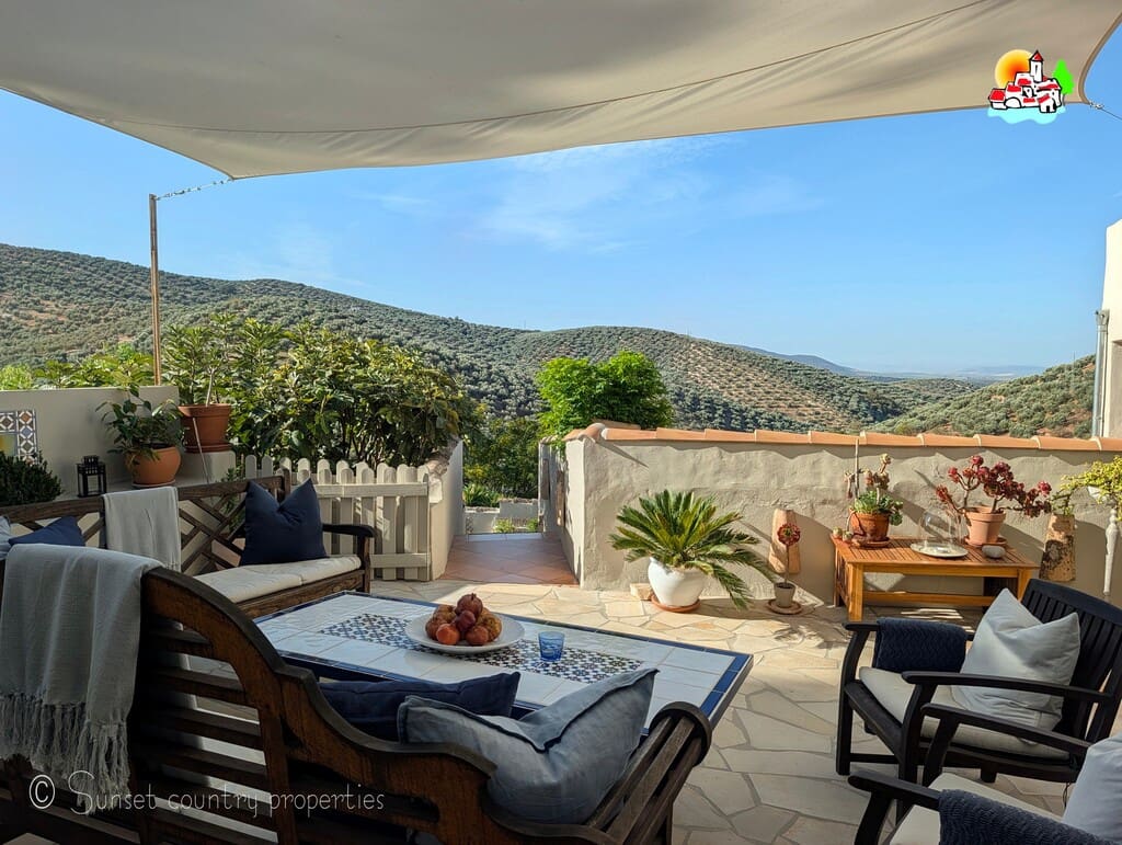 6 sypialnia Pensjonat na sprzedaż w Villanueva de Algaidas z basenem - 599 000 € (Ref: 10173362)